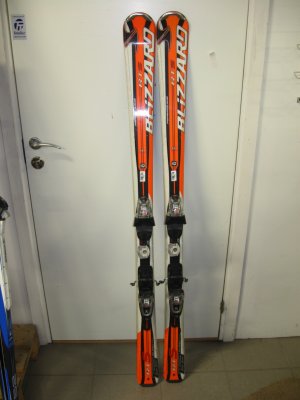 153 cm Beg Slalomskidor R 13,5 114 70 96