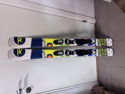 92 cm Beg. barnskida Rossignol