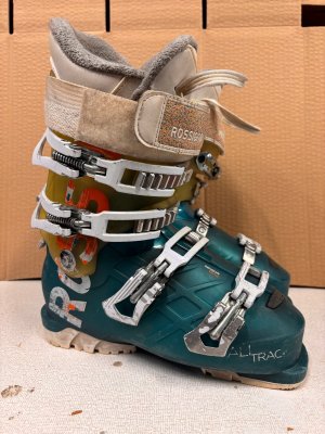 255(40) Beg Slalompjäxa Rossignol Alltrack
